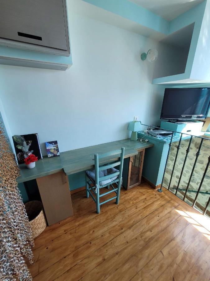 Gite Milly - 2 Studios En Coeur De Ville Exterior photo